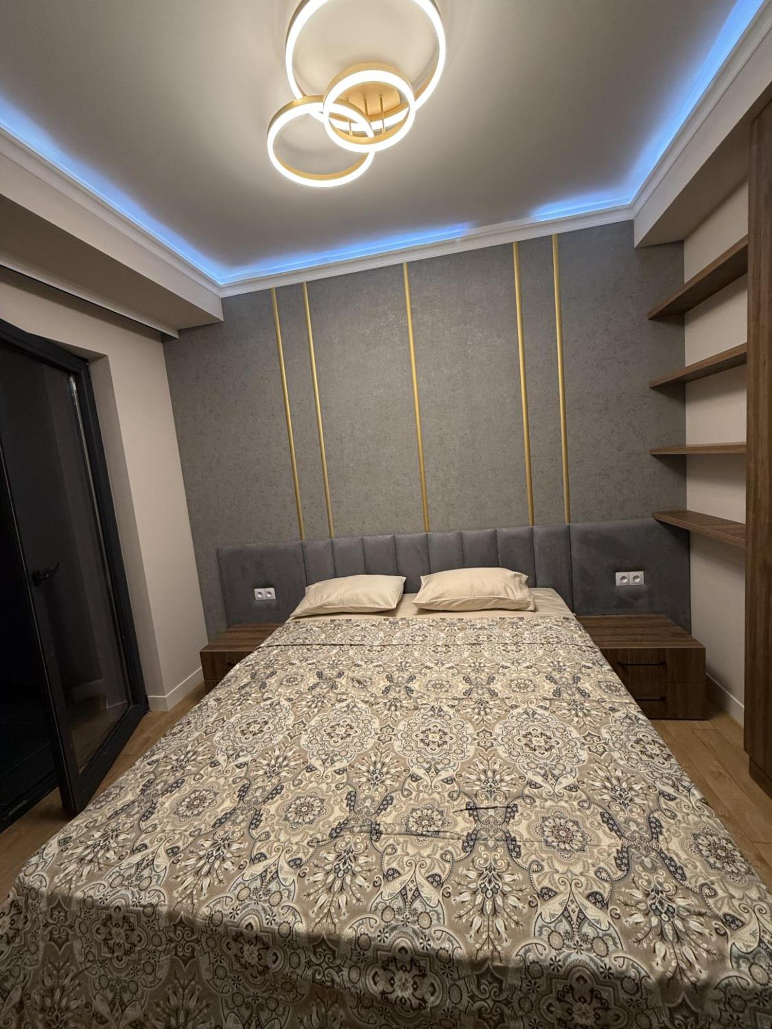 Tbilisi Hilton Apartment Экстерьер фото