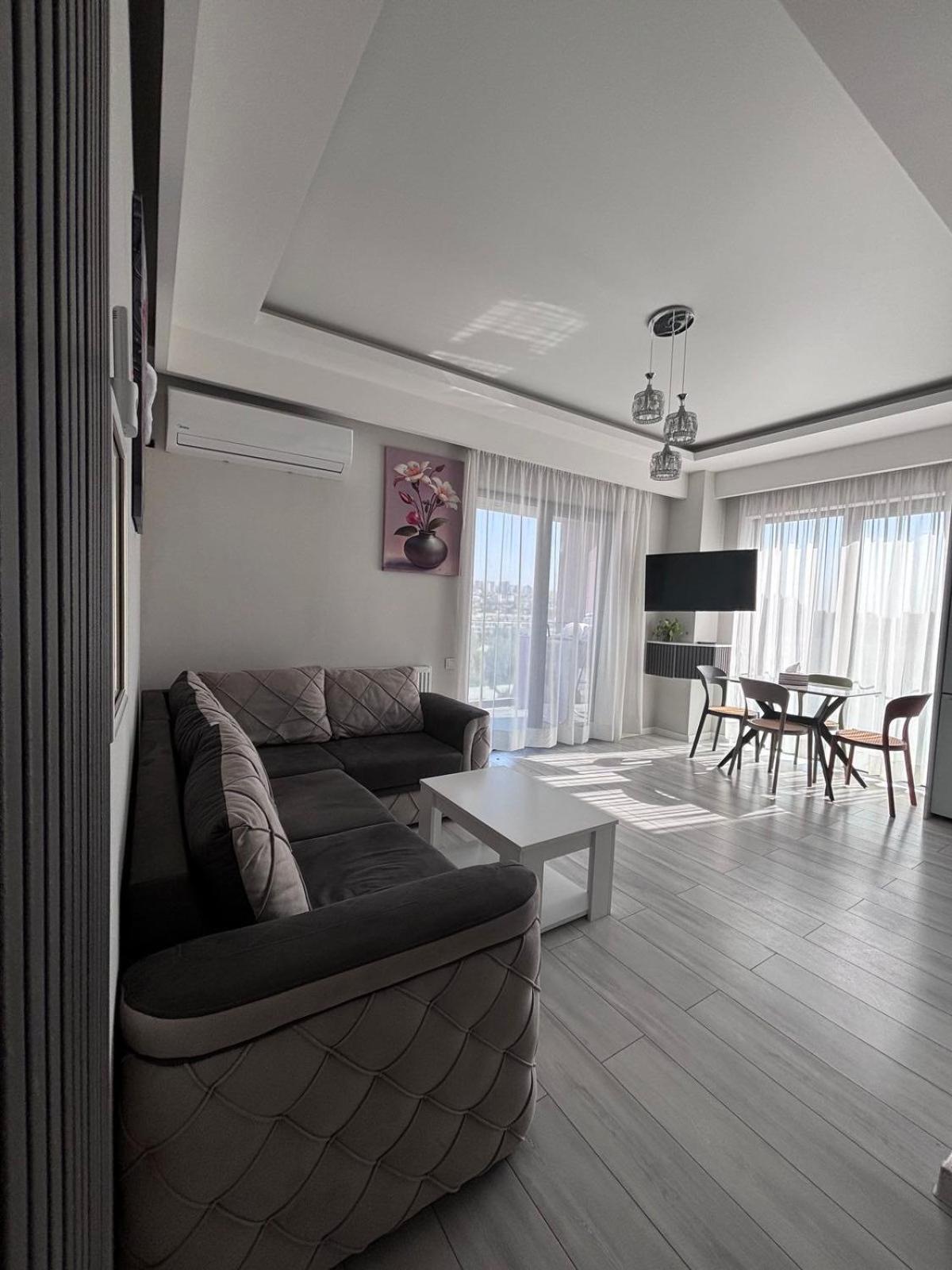 Tbilisi Hilton Apartment Экстерьер фото